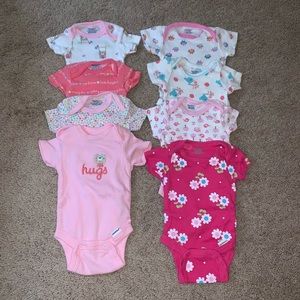 Newborn Gerber’s Baby Girl Onesie Lot